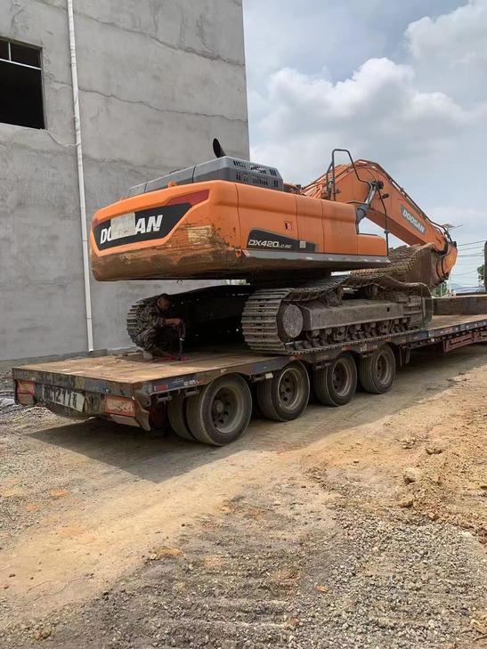 Buy Doosan DX380LC-5 Used Excavator / 1