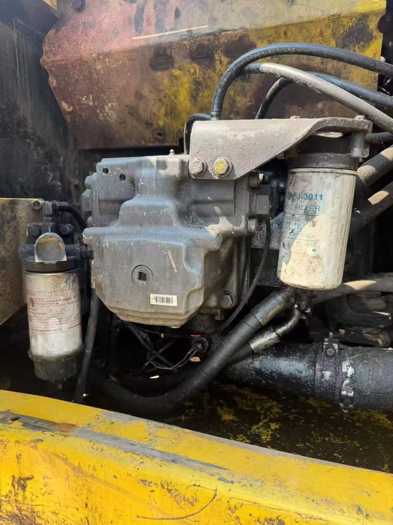 Buy Komatsu PC200 Used Excavator / 6 Buy Komatsu PC200 Used Excavator / 6