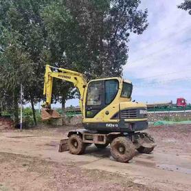 Buy Hyundai R60-9 Used Excavator / 3 Buy Hyundai R60-9 Used Excavator / 3