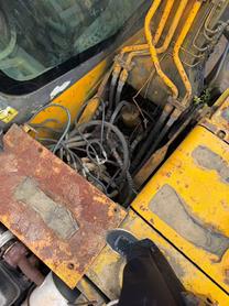 Buy Sany SY135-8S Used Excavator / 5 Buy Sany SY135-8S Used Excavator / 5