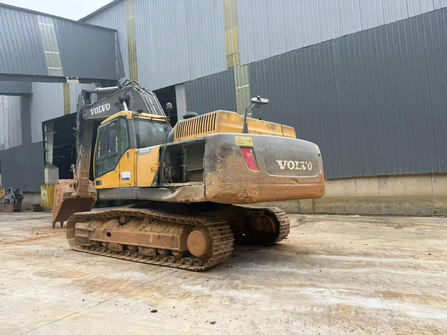 Buy Volvo EC350D Used Excavator / 8