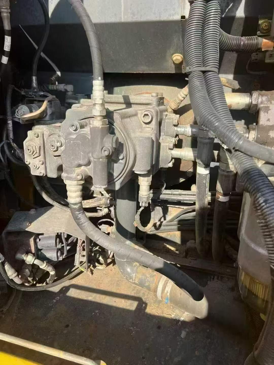 Buy Sumitomo SH120 Used Excavator / 8