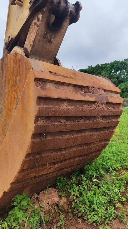 Buy Caterpillar 349E Used Excavator / 1