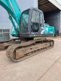 Buy Kobelco SK260 Used Excavator / 4 Buy Kobelco SK260 Used Excavator / 4