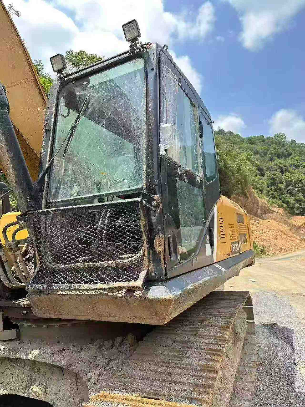Buy Sany SY245H Used Excavator / 3