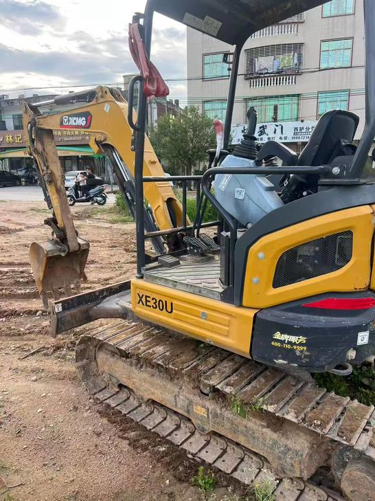 Buy XCMG XE26U Used Excavator / 1