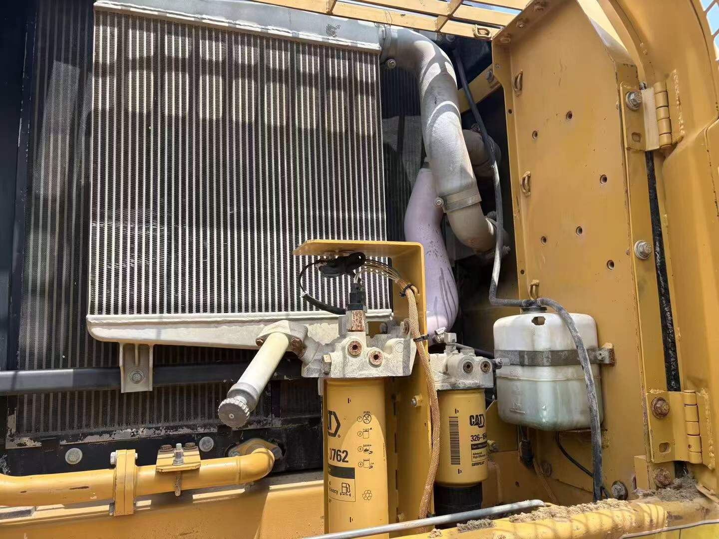 Buy Caterpillar 326DL Used Excavator / 3