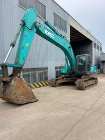 Buy Kobelco SK260 Used Excavator / 3 Buy Kobelco SK260 Used Excavator / 3