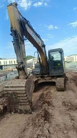 Buy XCMG XE135B Used Excavator / 2 Buy XCMG XE135B Used Excavator / 2