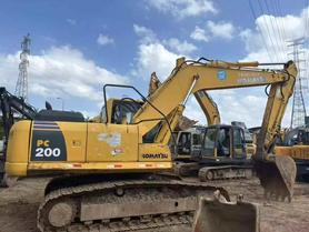 Buy Komatsu PC200-8 Used Excavator / 2 Buy Komatsu PC200-8 Used Excavator / 2