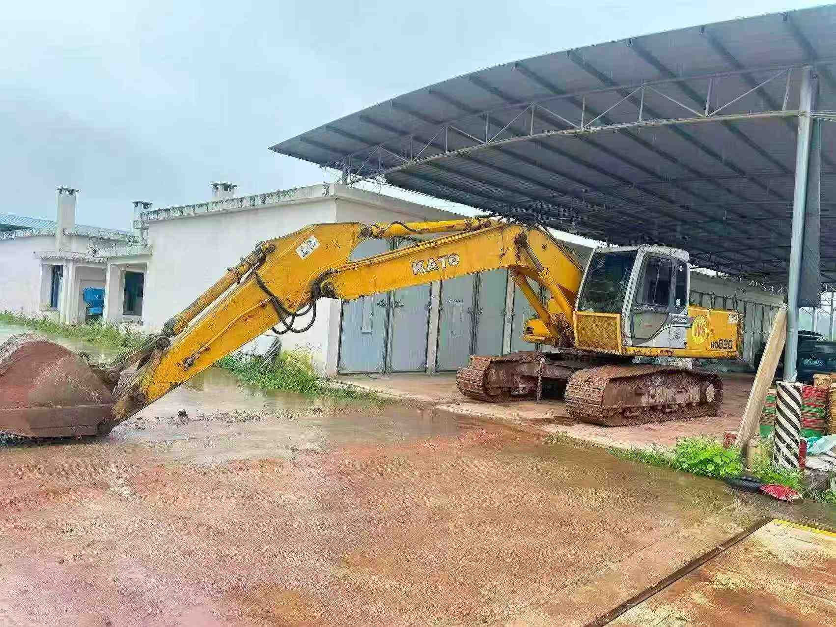 Buy Kato HD820 Used Excavator / 3