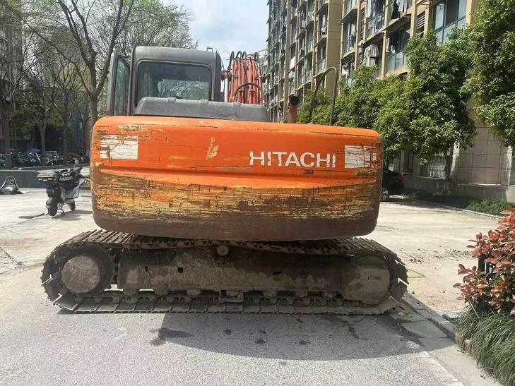 Buy Hitachi EX120-6 Used Excavator / 1