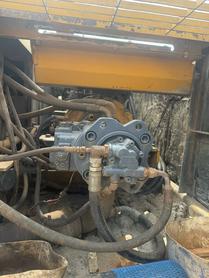 Buy Kato 820-3SP Used Excavator / 6 Buy Kato 820-3SP Used Excavator / 6