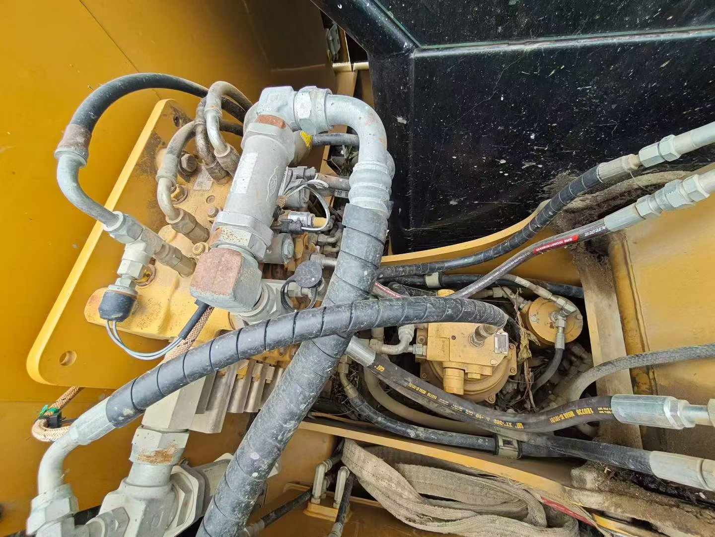 Buy Caterpillar 307B Used Excavator / 5