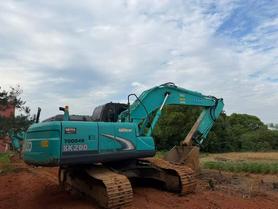 Buy Kobelco SK200 Used Excavator / 3 Buy Kobelco SK200 Used Excavator / 3