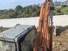 Buy Hitachi EX200 Used Excavator / 2 Buy Hitachi EX200 Used Excavator / 2