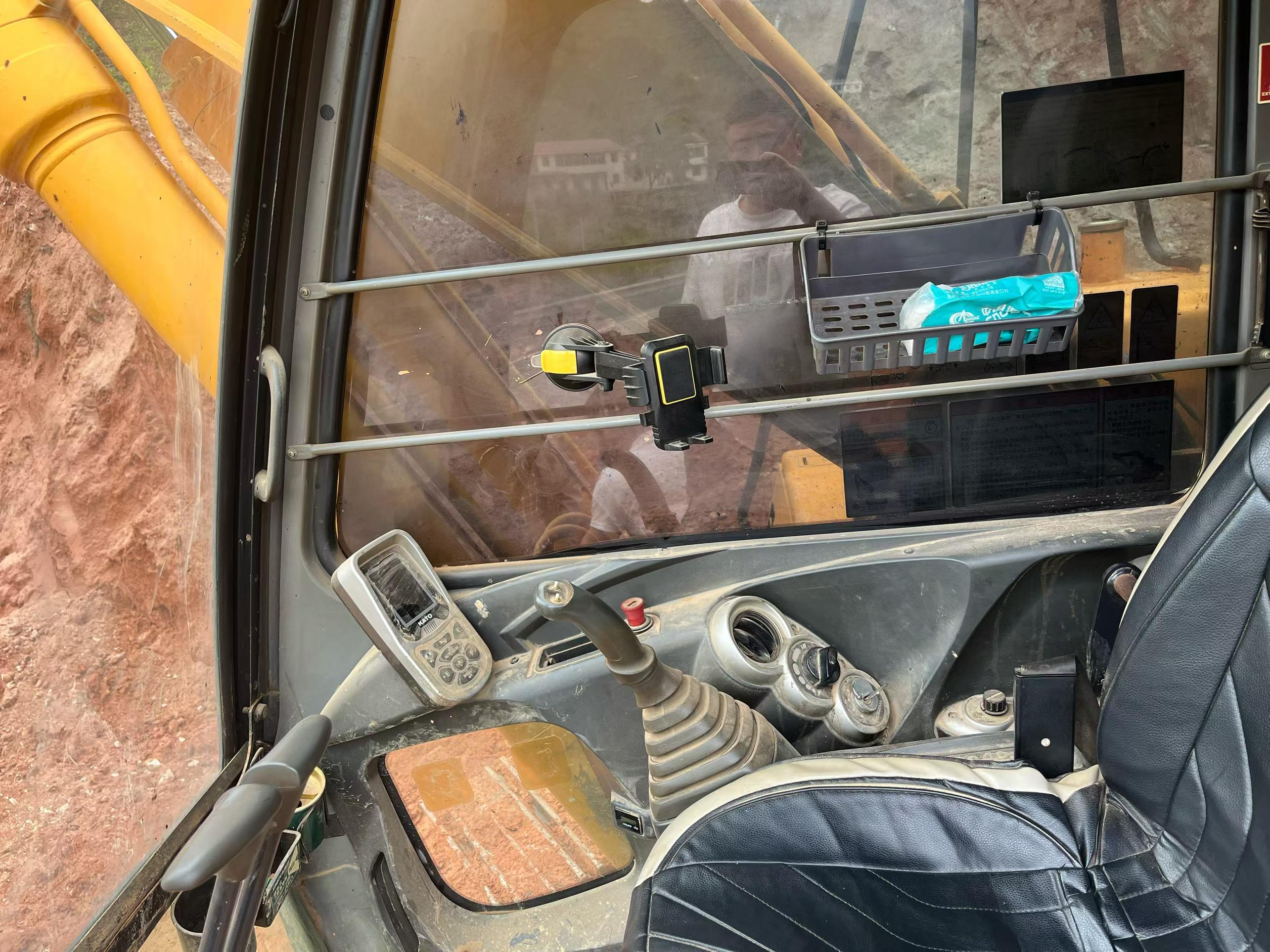 Buy Kato HD820R Used Excavator / 8