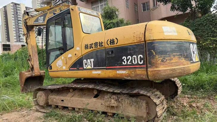 Buy Caterpillar 320A Used Excavator / 1