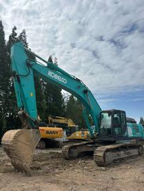 Buy Kobelco SK350-8 Used Excavator / 2 Buy Kobelco SK350-8 Used Excavator / 2