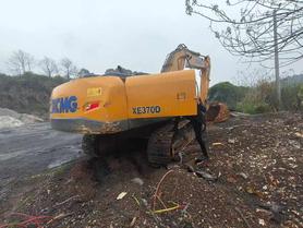 Buy XCMG XE370 Used Excavator / 7 Buy XCMG XE370 Used Excavator / 7