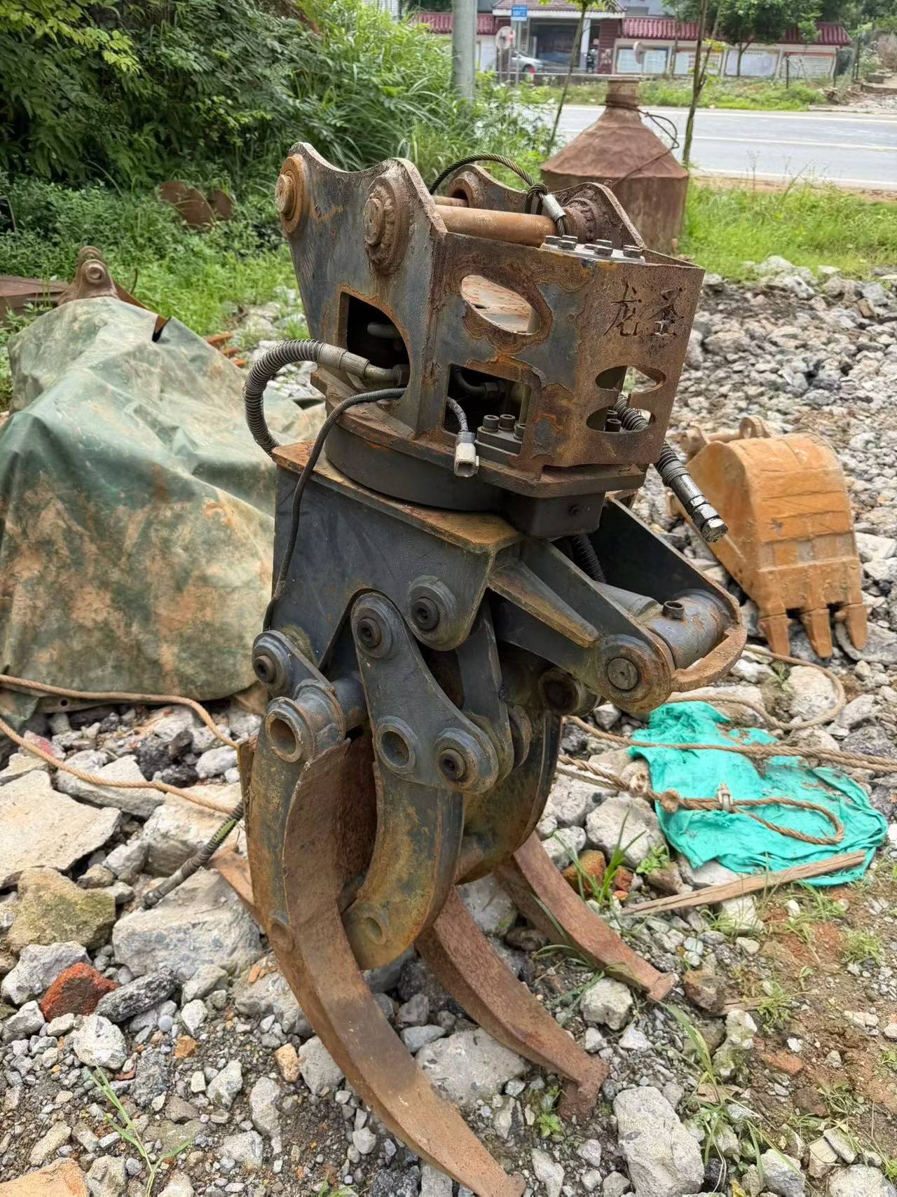 Buy XCMG XE75C Used Excavator / 5