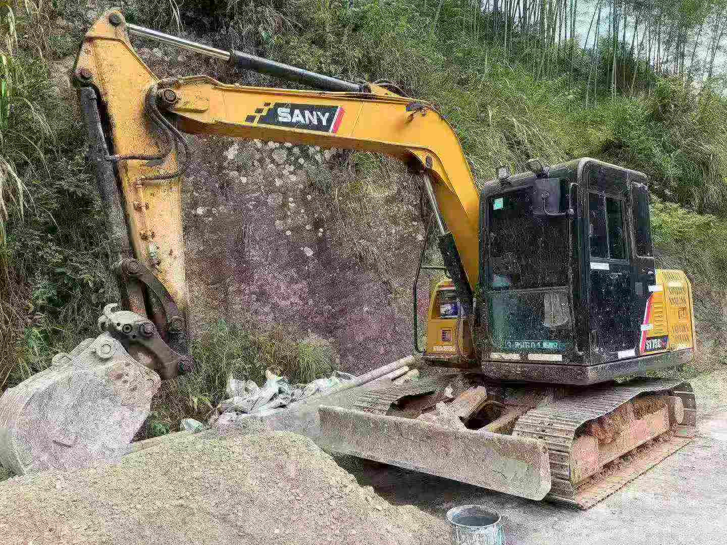 Buy Sany SY75 Used Excavator / 2 Buy Sany SY75 Used Excavator / 2