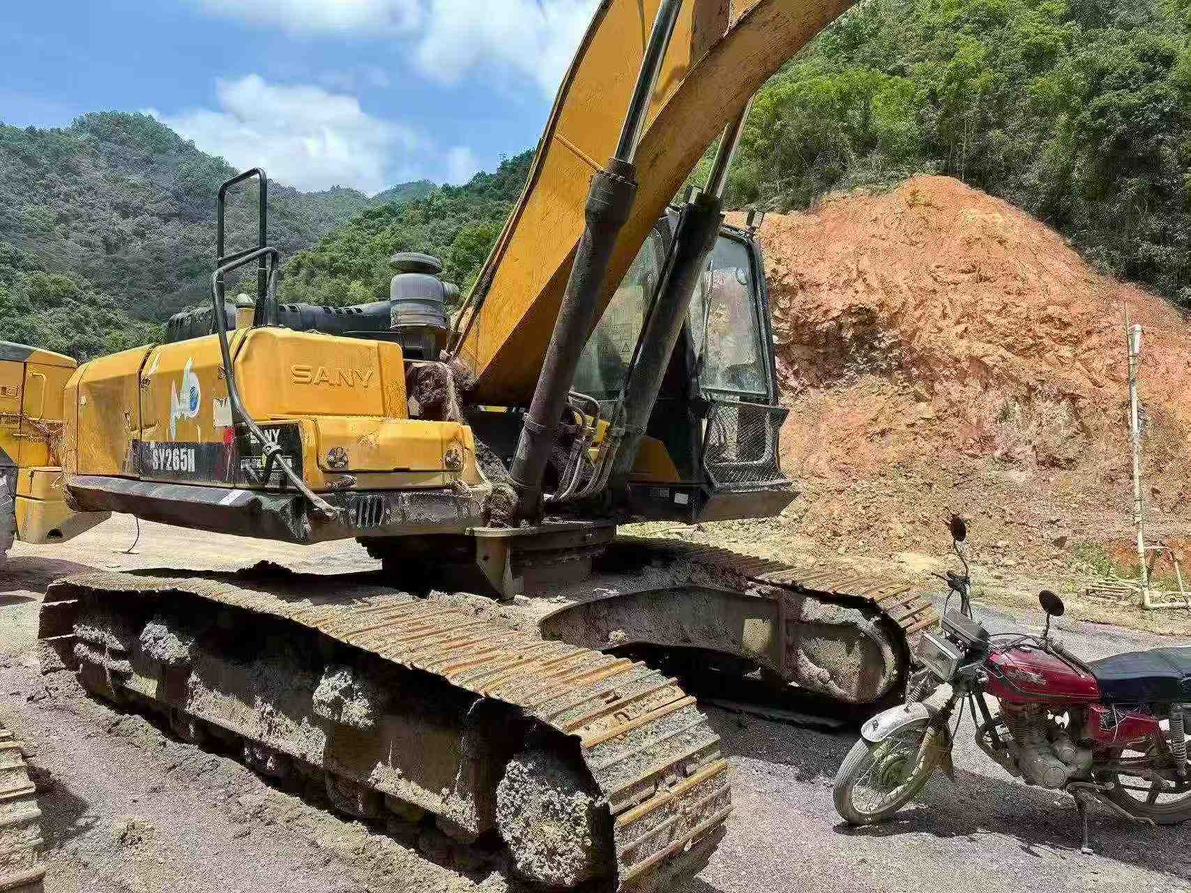 Buy Sany SY245H Used Excavator / 2