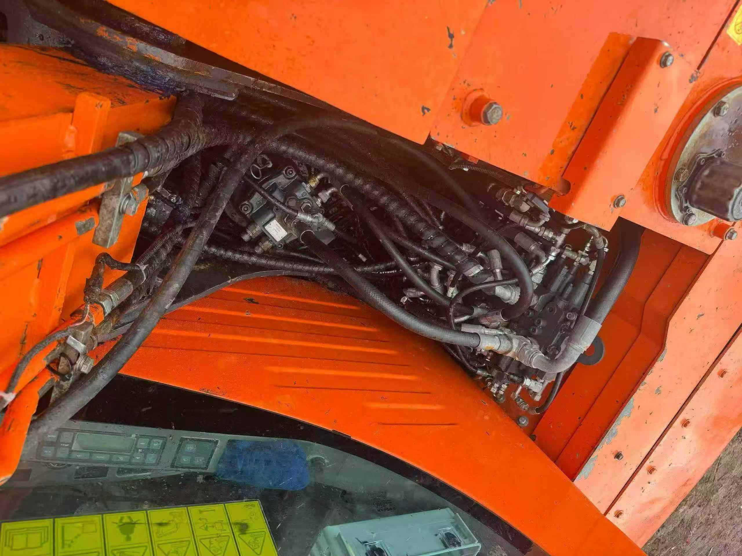 Buy Doosan DX75-10 Used Excavator / 6