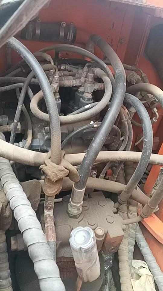 Buy Doosan DH150 Used Excavator / 7 Buy Doosan DH150 Used Excavator / 7