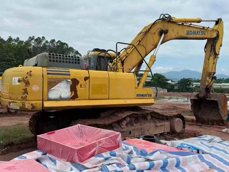 Buy Komatsu PC360-7 Used Excavator / 1