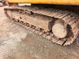 Buy Kato 820-3SP Used Excavator / 8 Buy Kato 820-3SP Used Excavator / 8