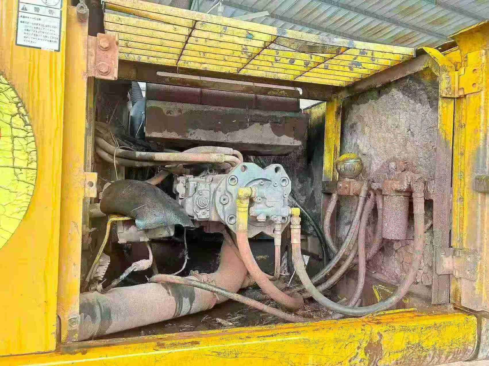 Buy Kato HD820 Used Excavator / 7