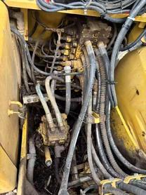 Buy Komatsu PC130 Used Excavator / 4 Buy Komatsu PC130 Used Excavator / 4