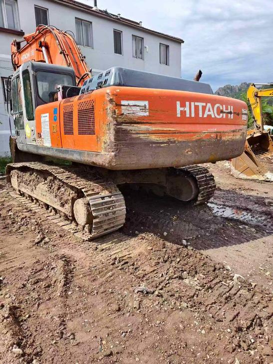 Buy Hitachi EX330 Used Excavator / 1