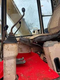 Buy Komatsu PC60-6 Used Excavator / 4 Buy Komatsu PC60-6 Used Excavator / 4