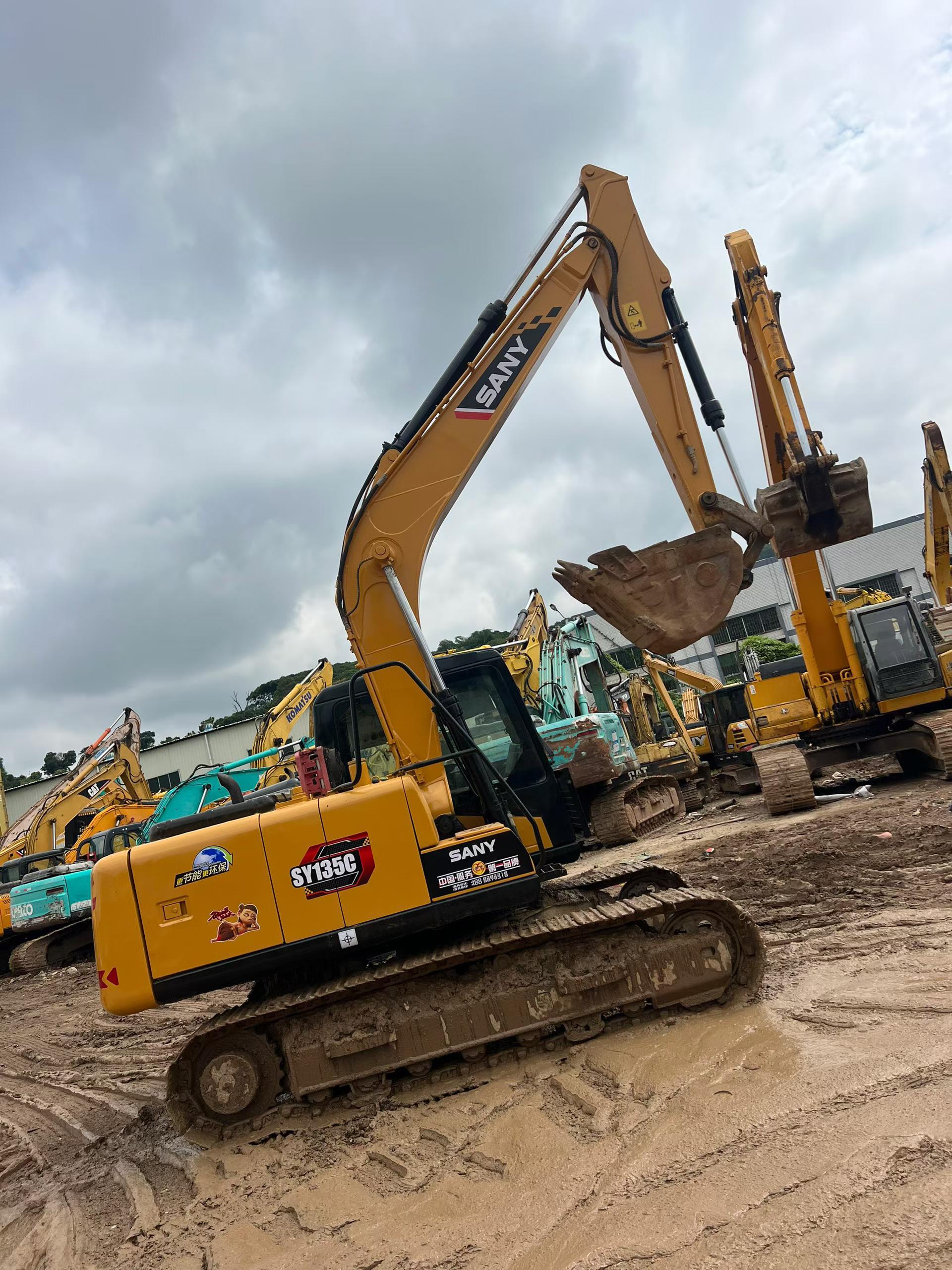 Buy Sany SY135 Used Excavator / 3 Buy Sany SY135 Used Excavator / 3