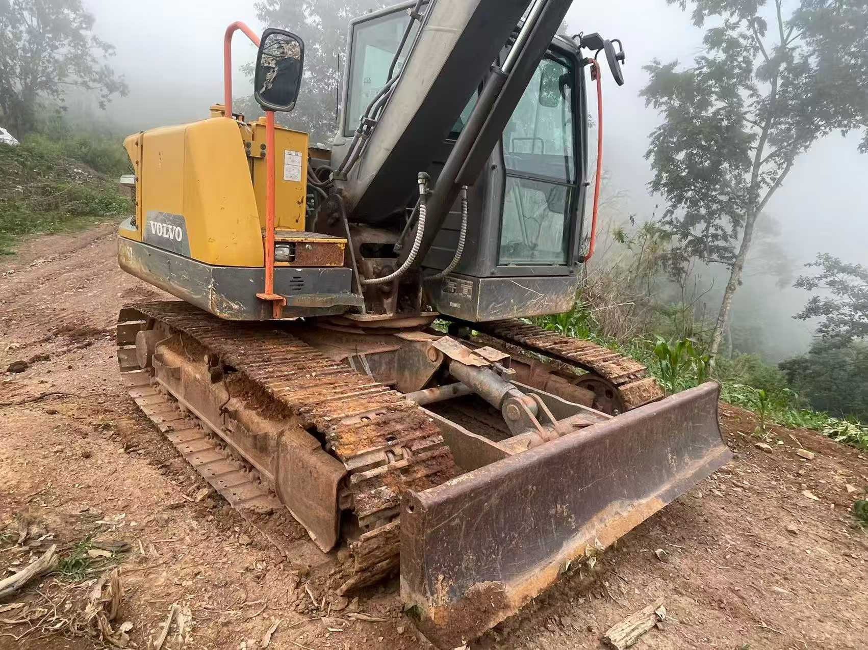 Buy Volvo EC75D Used Excavator / 5 Buy Volvo EC75D Used Excavator / 5