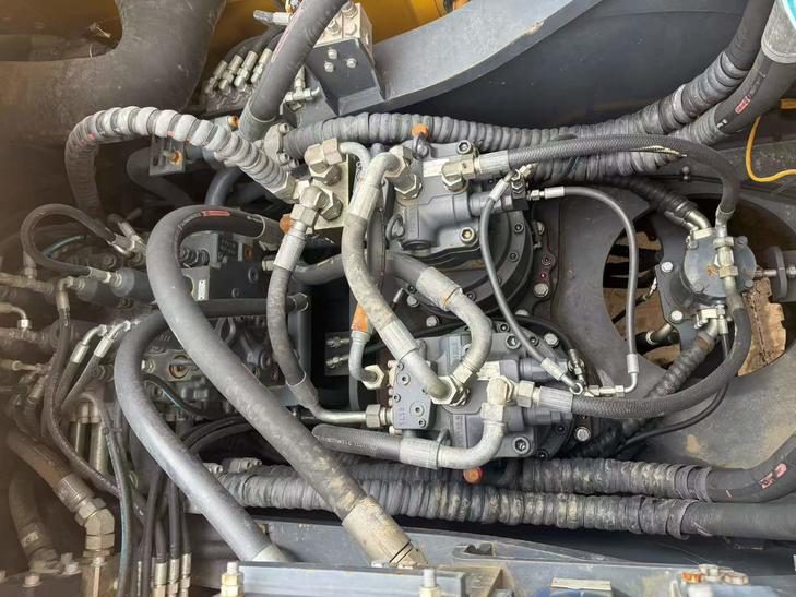 Buy XCMG LW600E Used Loader / 1
