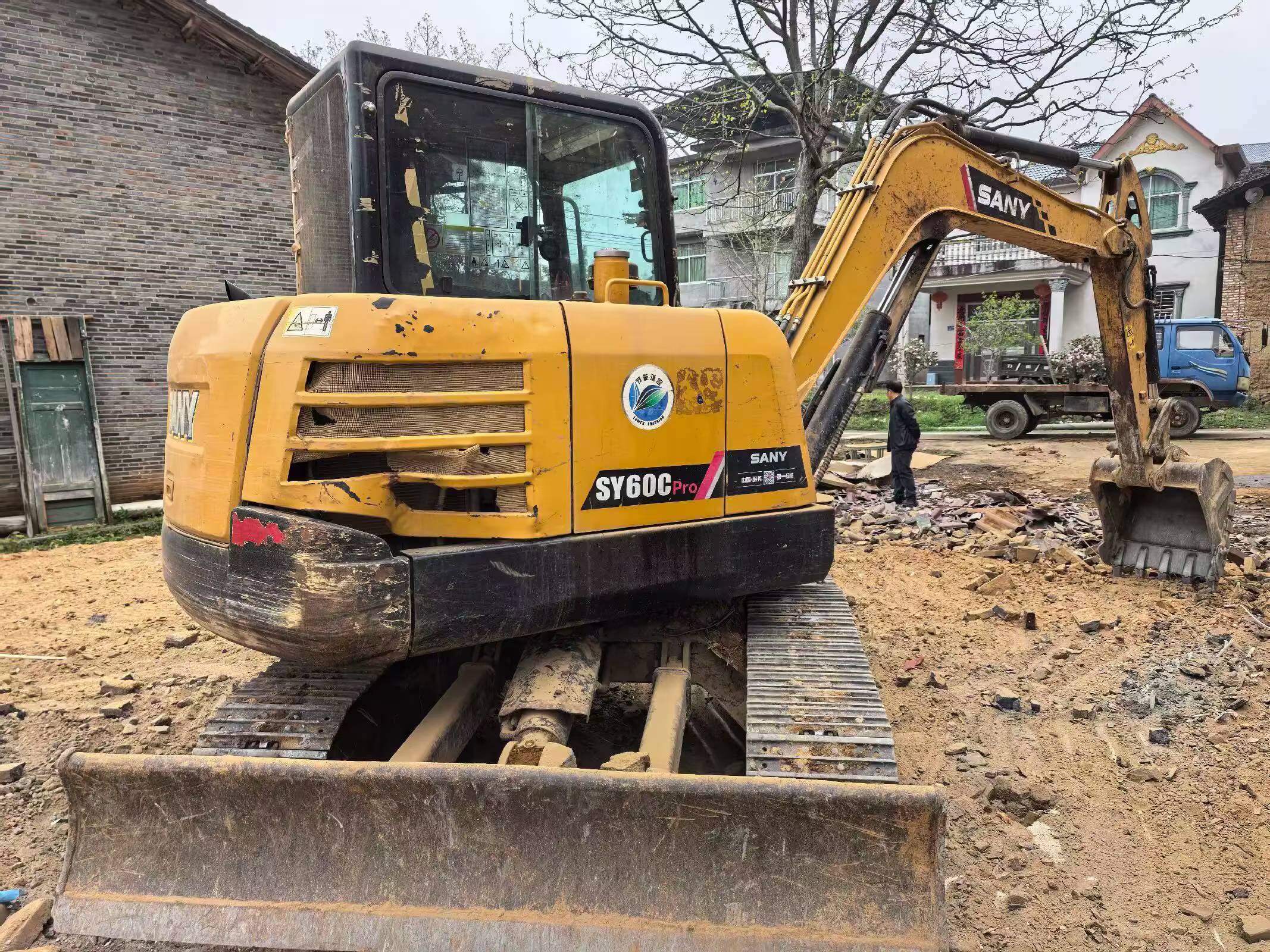 Buy Sany SY60 Used Excavator / 3