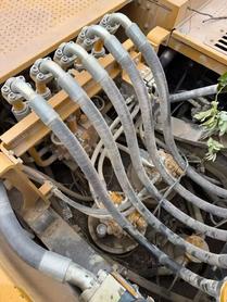 Buy Sany SY650H Used Excavator / 7 Buy Sany SY650H Used Excavator / 7