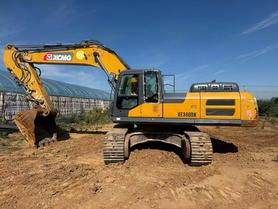 Buy XCMG XE380K Used Excavator / 4 Buy XCMG XE380K Used Excavator / 4