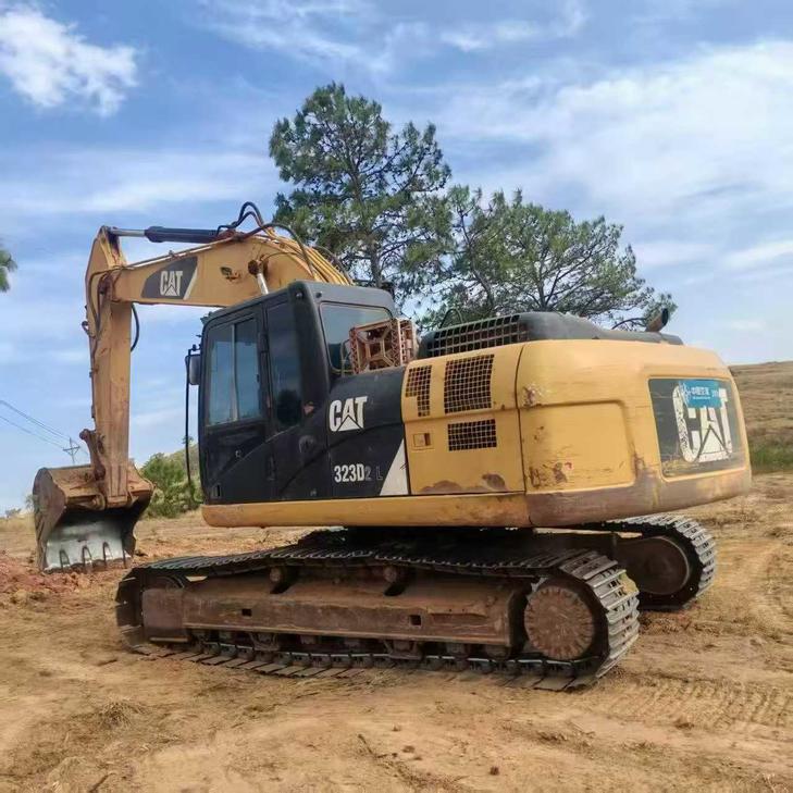 Buy Caterpillar 323 Used Excavator / 1
