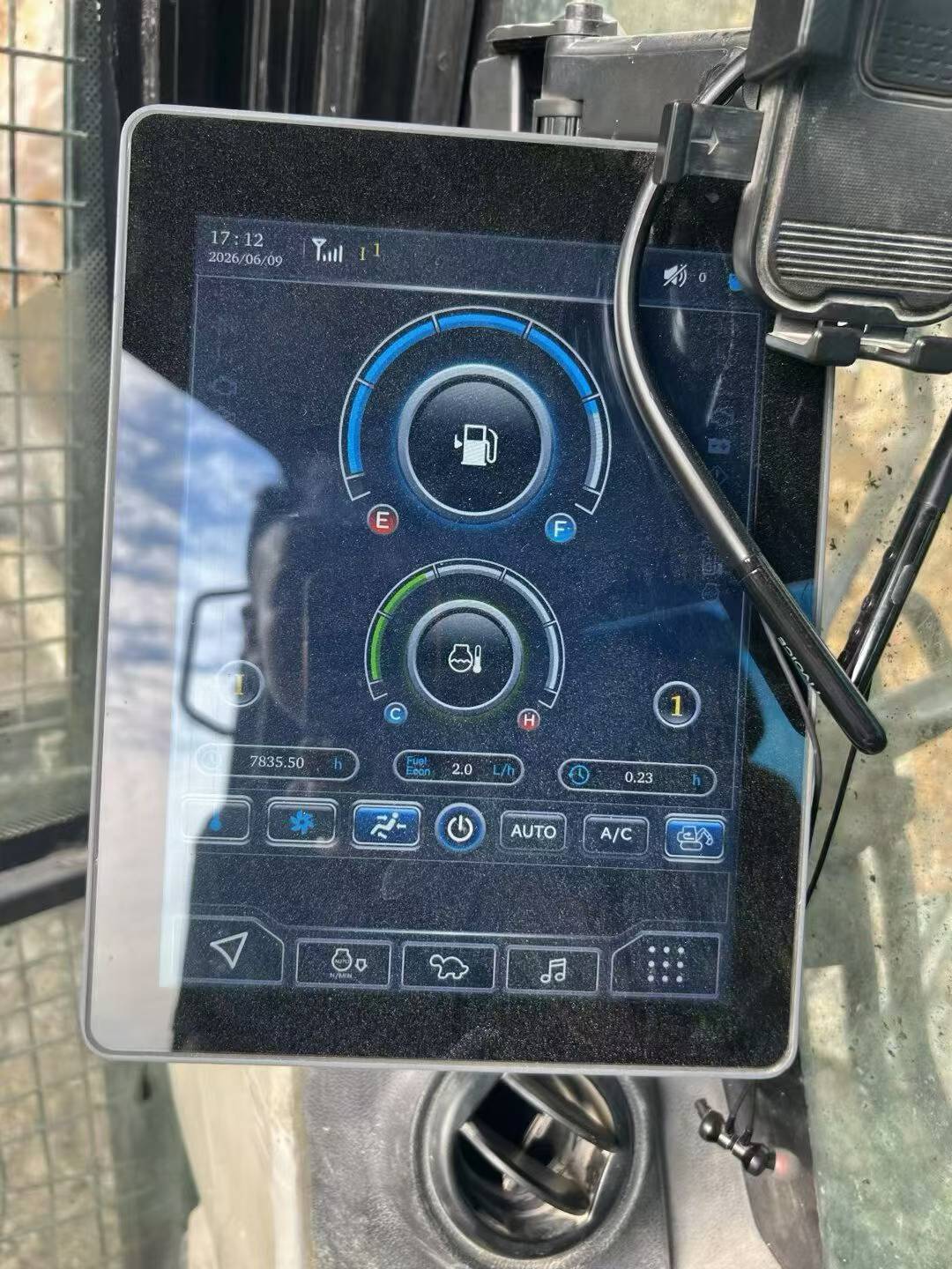 Buy Sany SY375H Used Excavator / 4