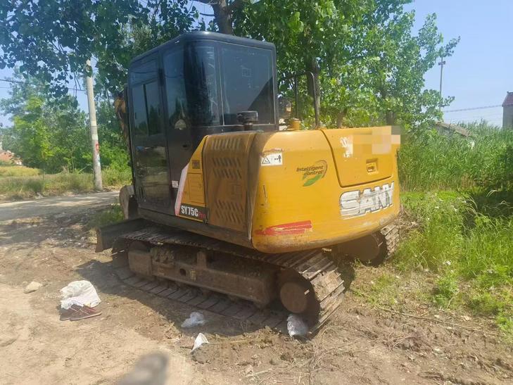 Buy Sany SY75 Used Excavator / 1