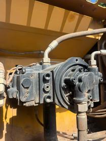 Buy Sany SY225H Used Excavator / 6 Buy Sany SY225H Used Excavator / 6