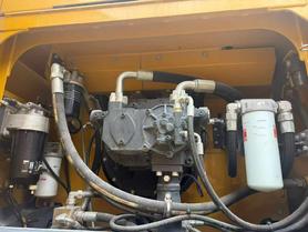 Buy XCMG LW600E Used Excavator / 4 Buy XCMG LW600E Used Excavator / 4