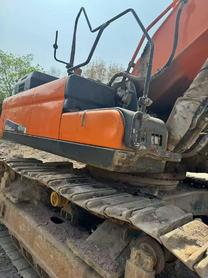 Buy Doosan DX520LC Used Excavator / 9 Buy Doosan DX520LC Used Excavator / 9