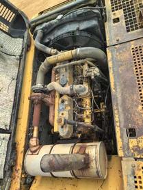 Buy Caterpillar 320V2 Used Excavator / 3 Buy Caterpillar 320V2 Used Excavator / 3