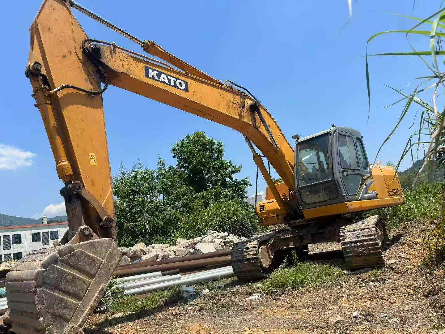 Buy Kato HD820 Used Excavator / 7