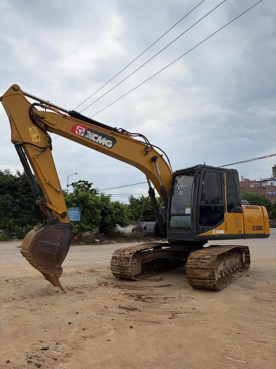 Buy XCMG XE150 Used Excavator / 1